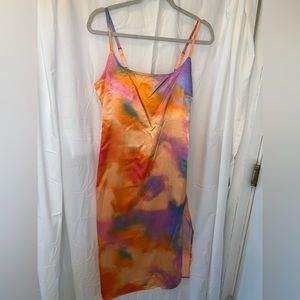Wild fable orange tie dye dress in size small